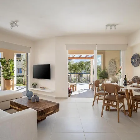 דירה Calmaliving Seaside With Pool *