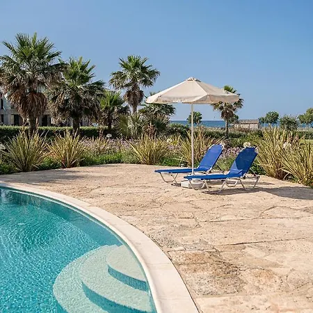 Calmaliving Seaside With Pool * גרני צ'ניון